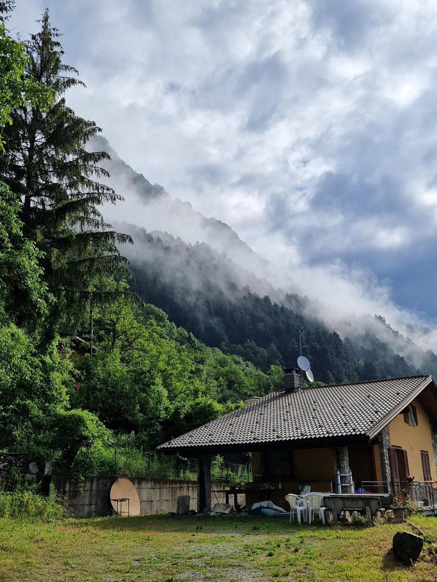 Casa Di Montagna Appartement Aisone Buitenkant foto