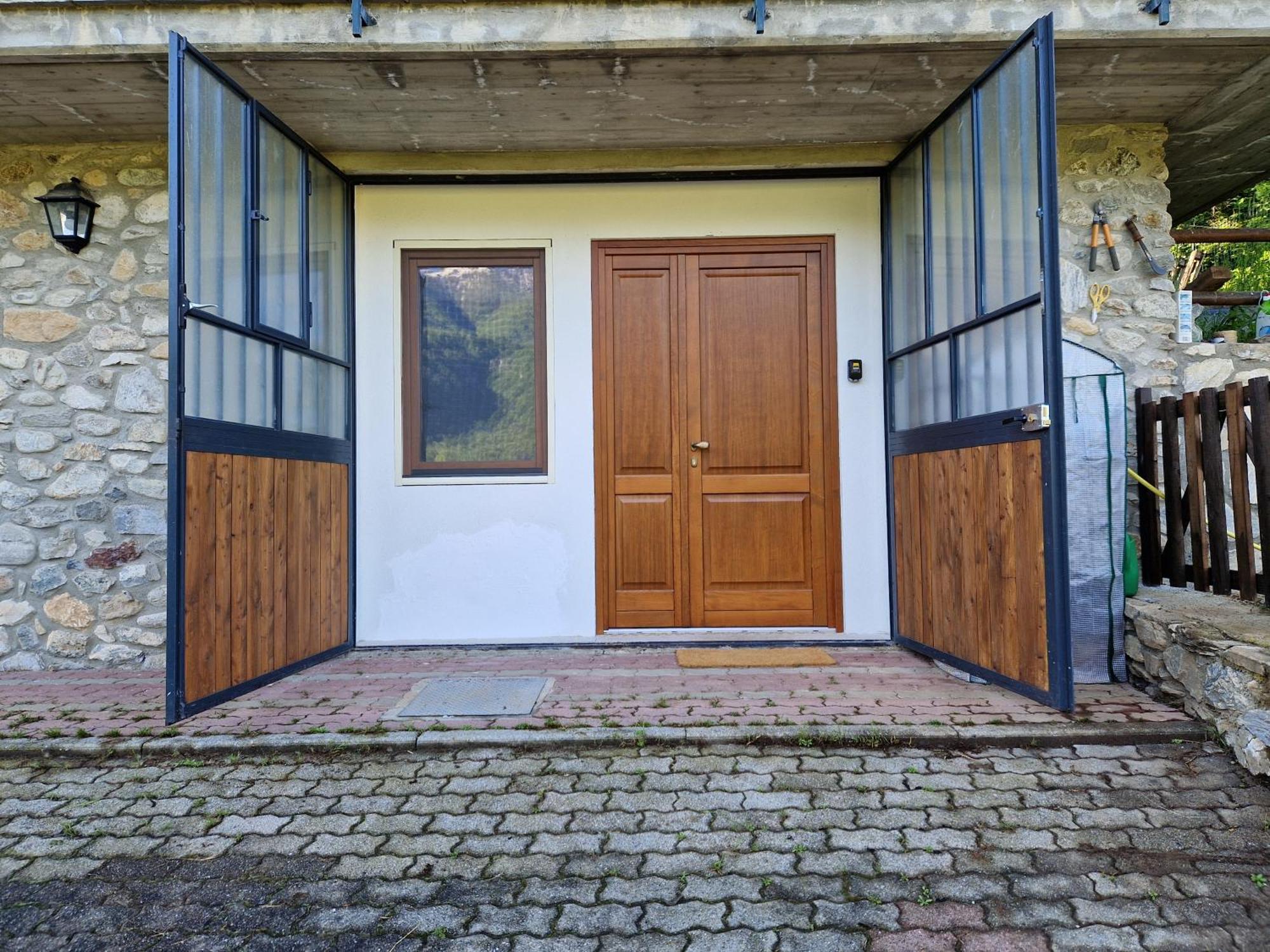 Casa Di Montagna Appartement Aisone Buitenkant foto
